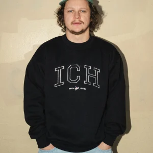 AUS STADIUM CREW BLACK